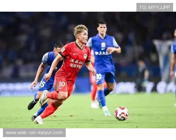 河南队将签前里尔前锋叶博亚,加纳国脚登陆中超