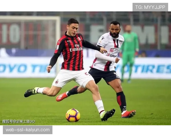 特写：乌迪内斯老将赛后加练转换中的射门衔接